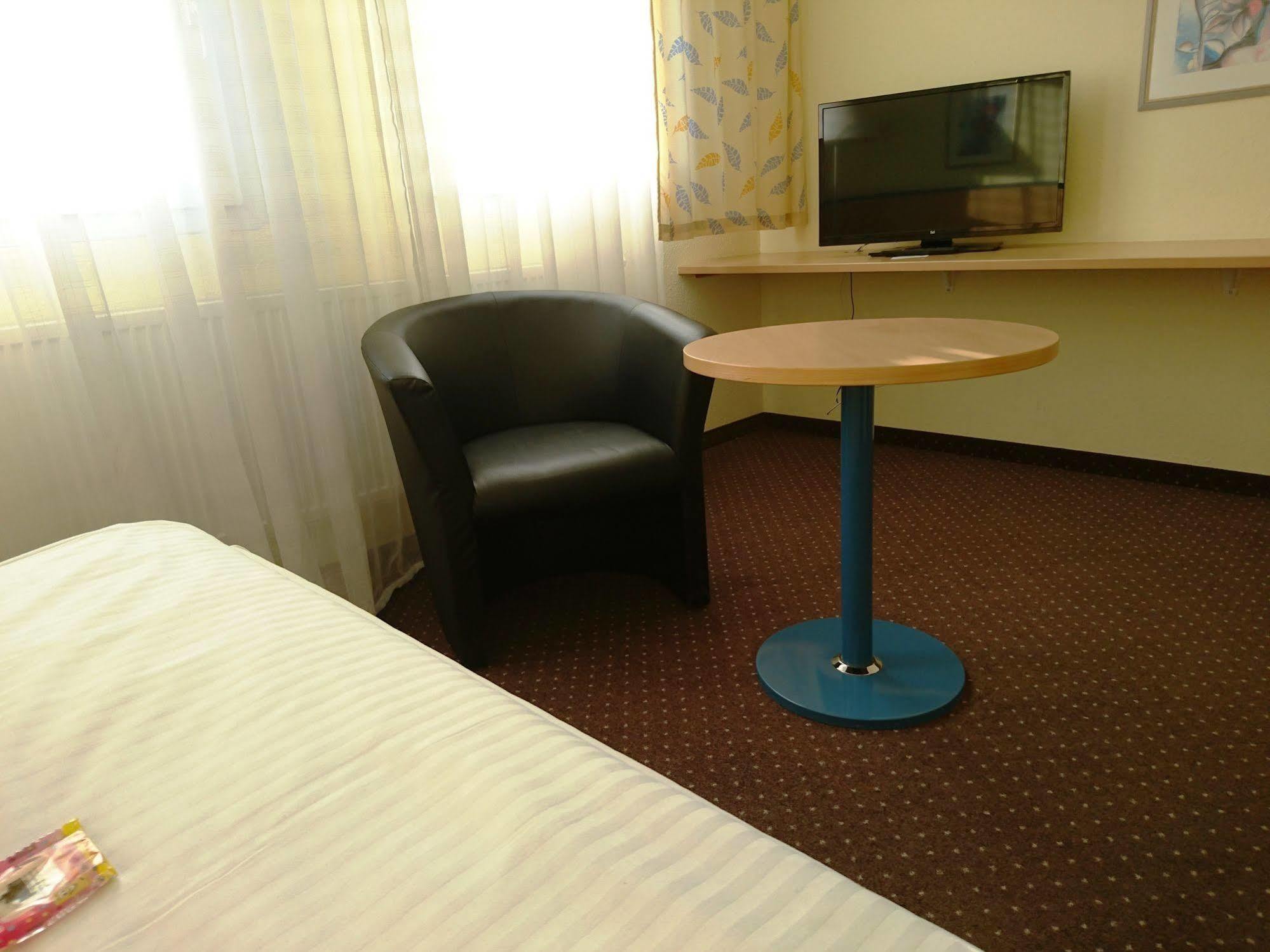 Central Hotel Winnenden Kültér fotó